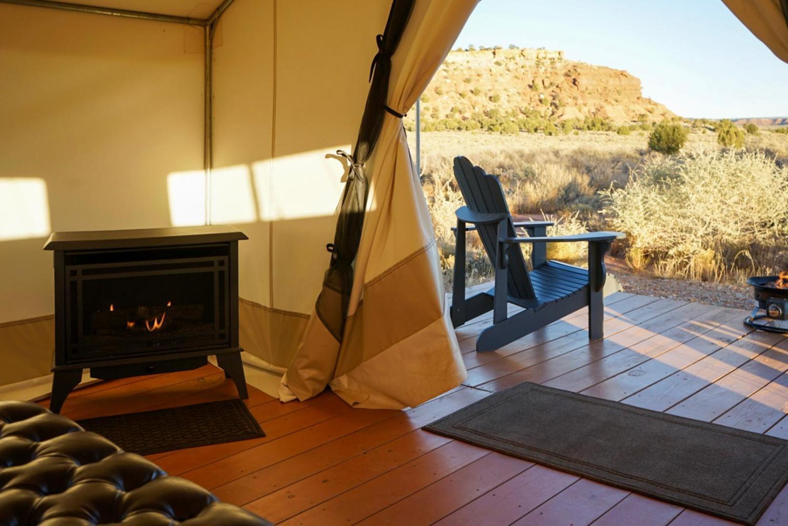ホテル Basecamp 37° カナブ エクステリア 写真